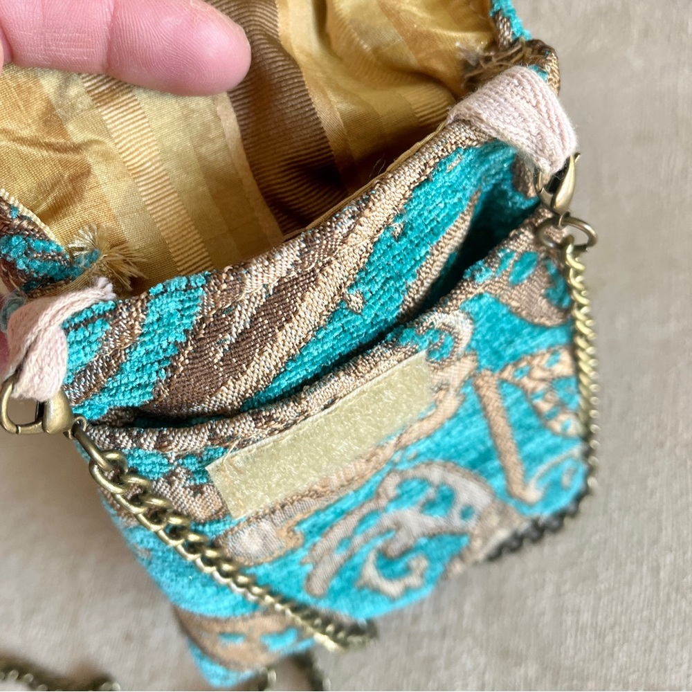 Cat’s Carpetbags Brand Small Embroidered Crossbody Bag;NWOT! - Picture 5 of 7